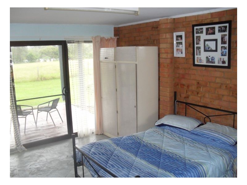 Oxley Island NSW 2430