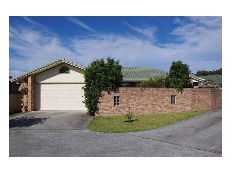 1/16 Rosier Place, Old Bar NSW 2430