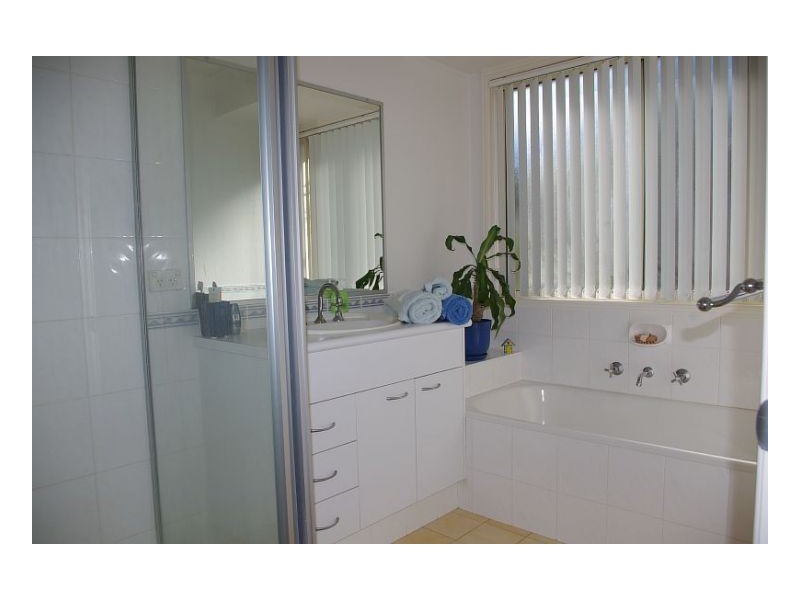 1/16 Rosier Place, Old Bar NSW 2430