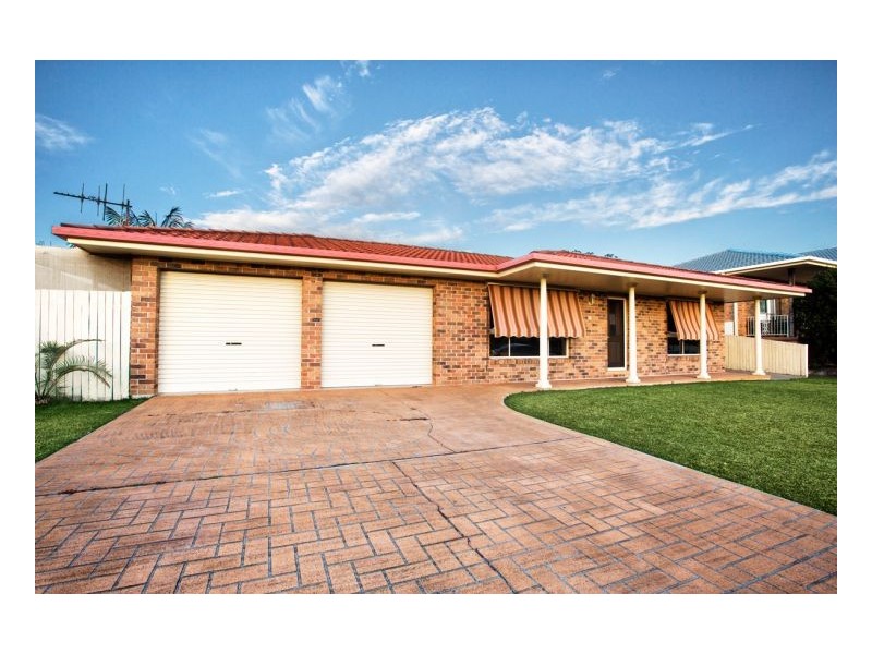 43 Wyden Street, Old Bar NSW 2430