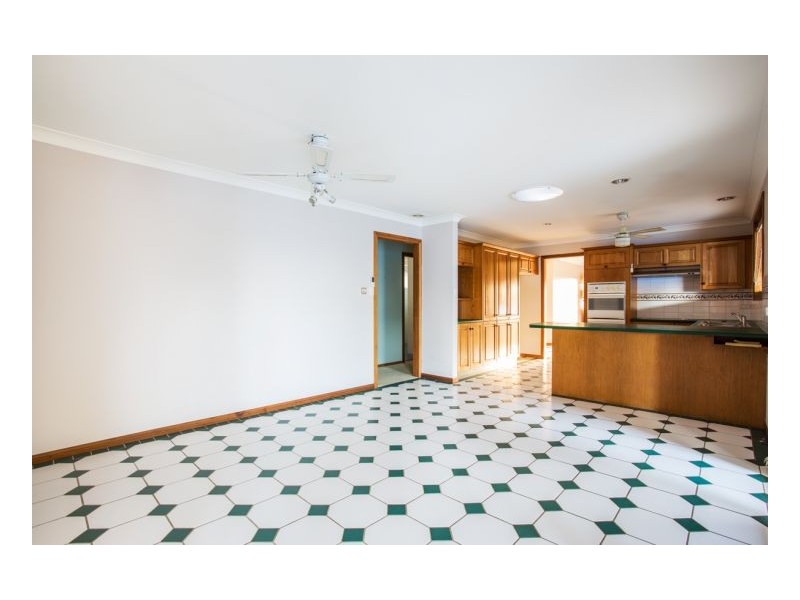 43 Wyden Street, Old Bar NSW 2430