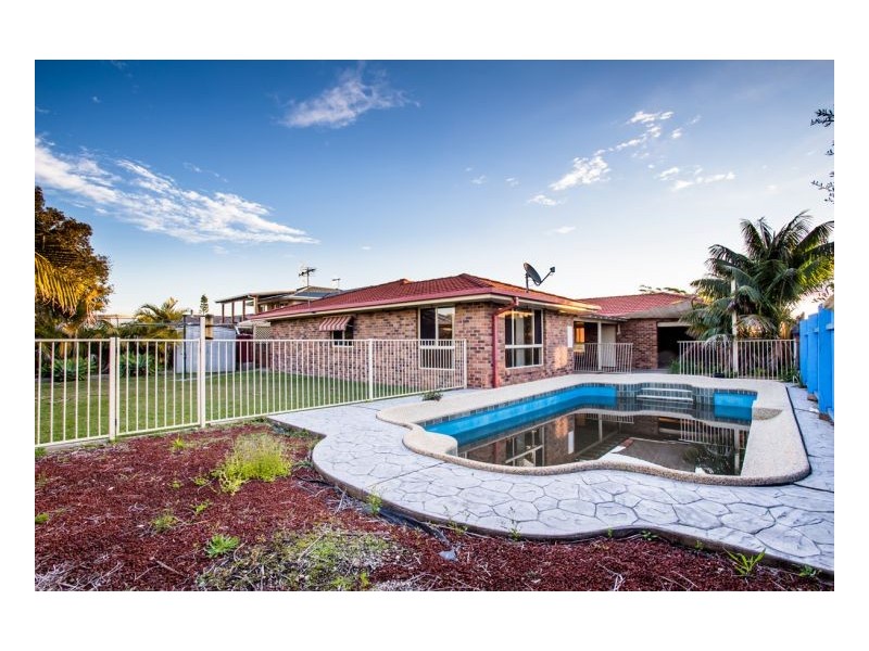 43 Wyden Street, Old Bar NSW 2430