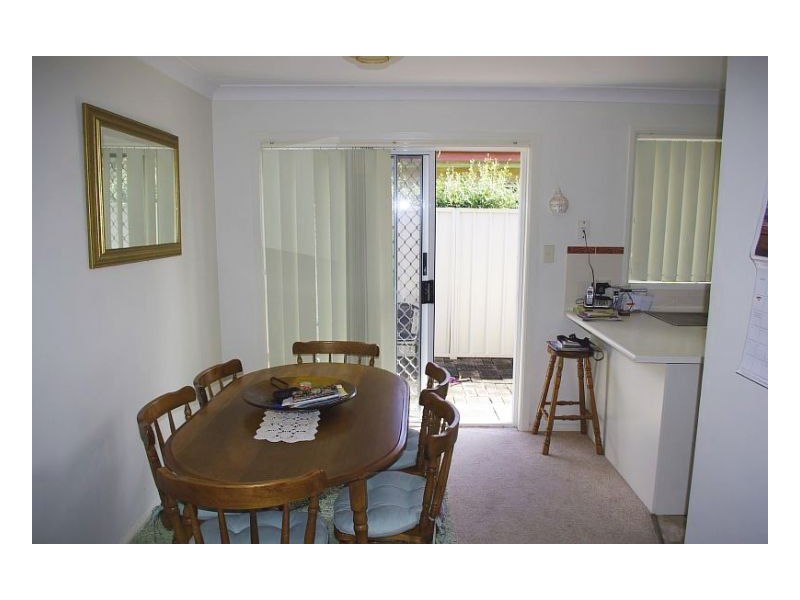 1/37 Old Bar Road, Old Bar NSW 2430