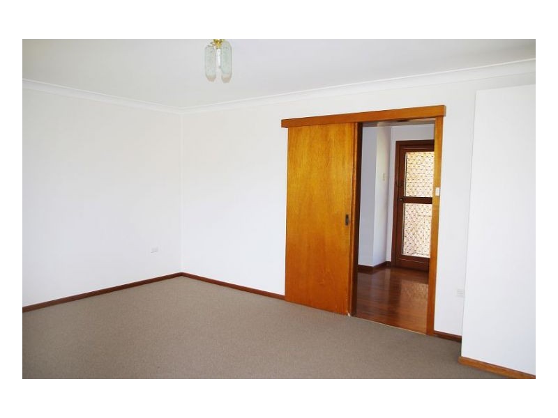 16 Kolang Street, Old Bar NSW 2430