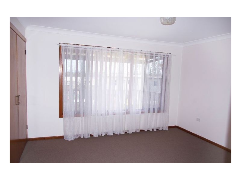 16 Kolang Street, Old Bar NSW 2430