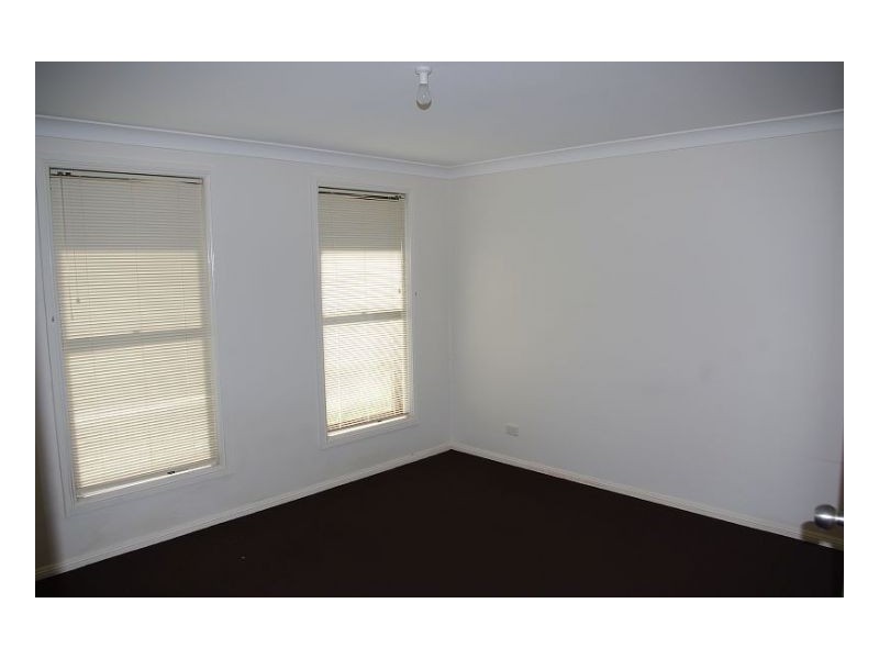 1/11 Yellowfin Avenue, Old Bar NSW 2430