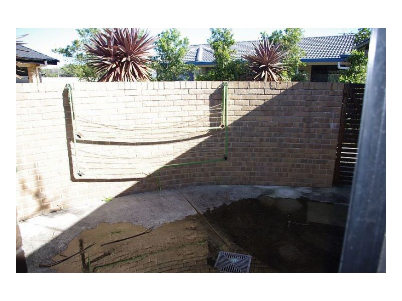 1/11 Yellowfin Avenue, Old Bar NSW 2430