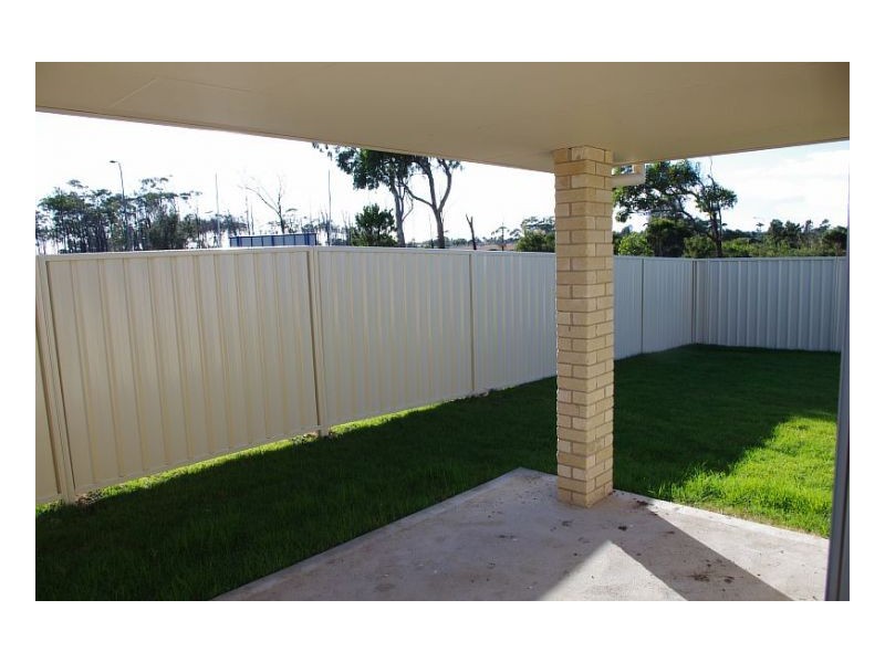 3 Bluehaven Drive, Old Bar NSW 2430