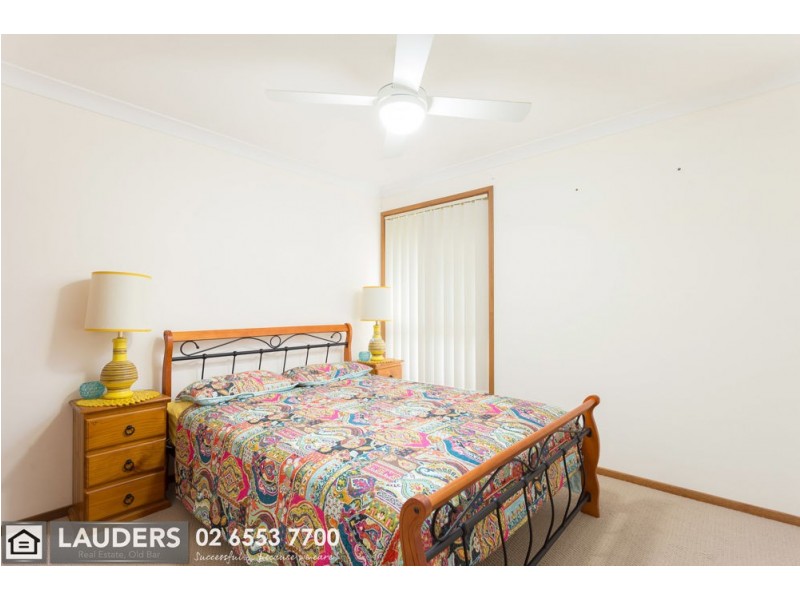 1/18 Farleigh St, Old Bar NSW 2430