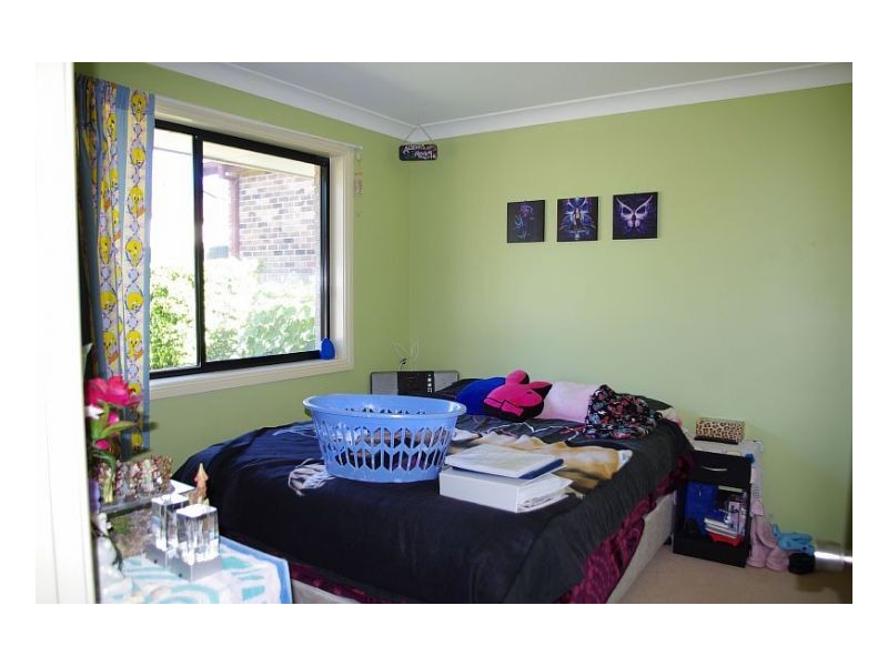 3 Snoewood Street, Old Bar NSW 2430