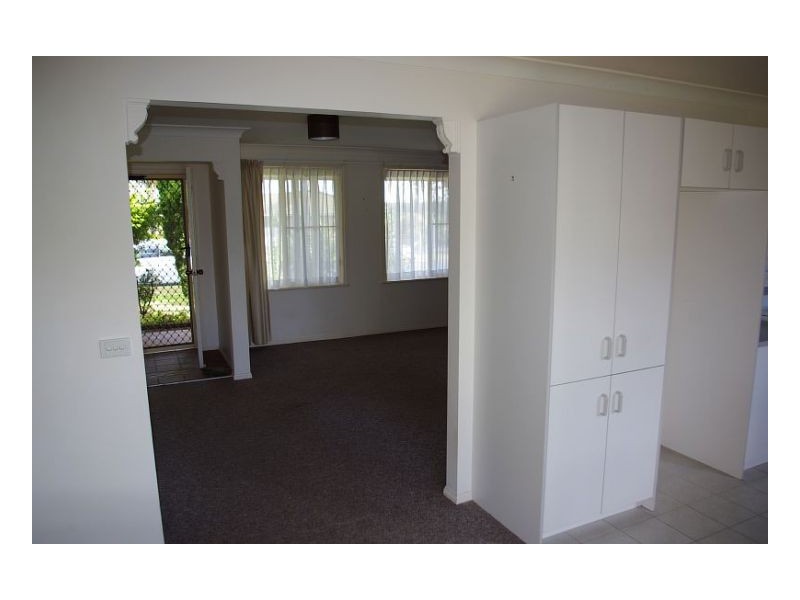 2/2 Silky Ash Close, Old Bar NSW 2430