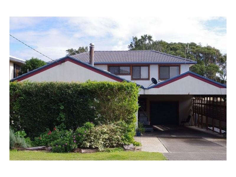 41 Hall Street, Old Bar NSW 2430