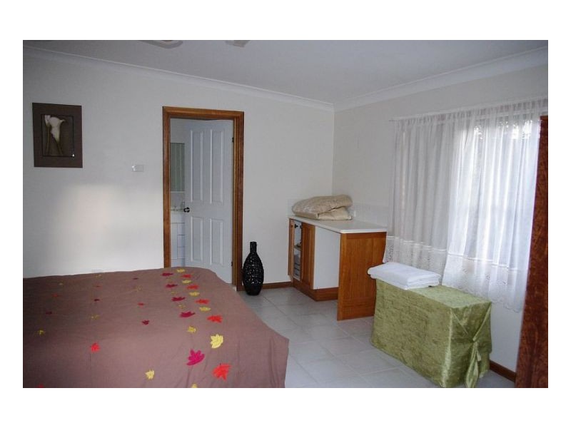 41 Hall Street, Old Bar NSW 2430