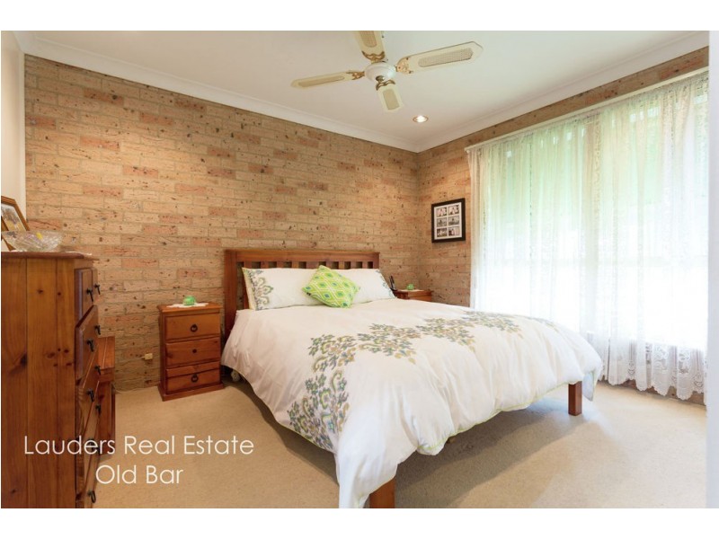 2/22 Farleigh Street, Old Bar NSW 2430