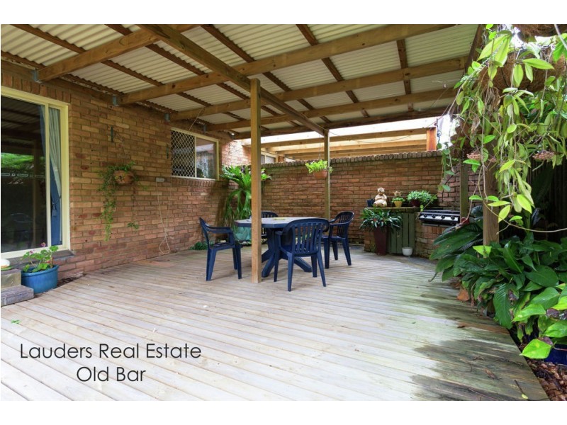 2/22 Farleigh Street, Old Bar NSW 2430