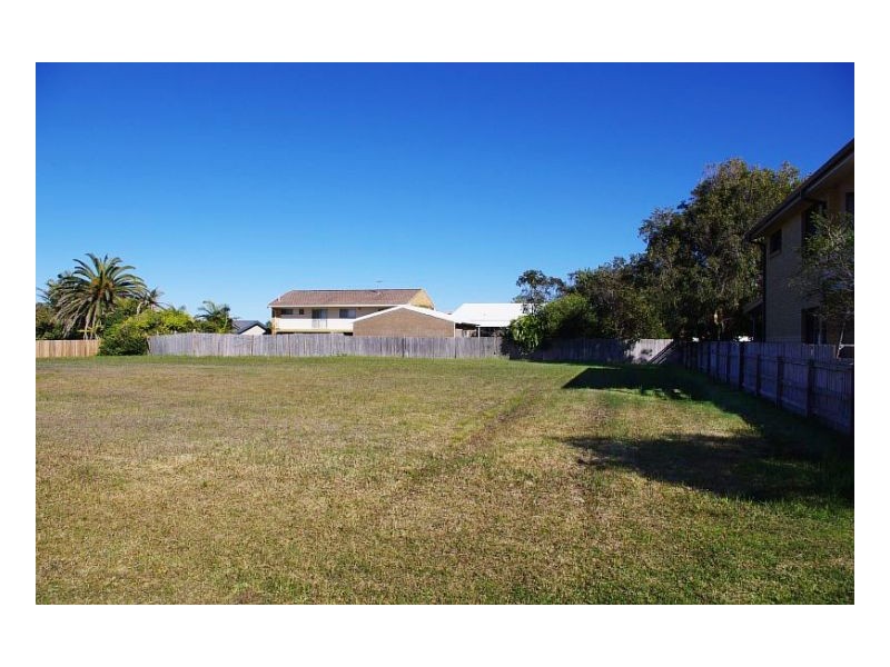 25 Ocean Drive, Wallabi Point NSW 2430