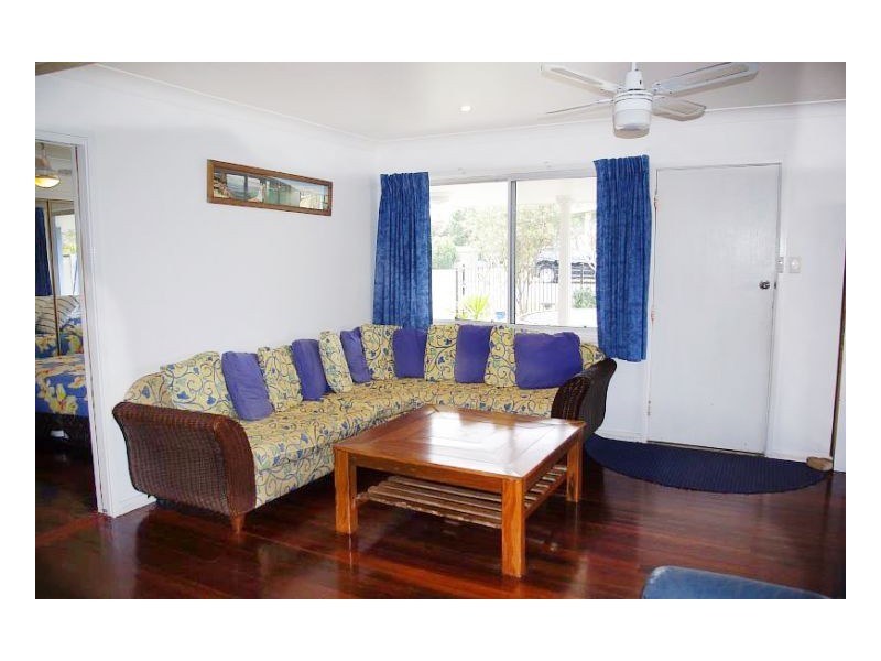 21 Hall Street, Old Bar NSW 2430
