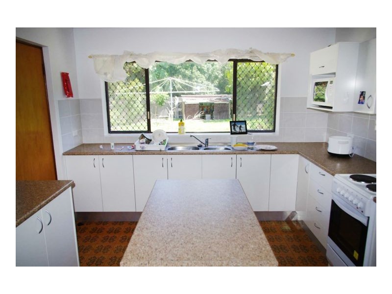 10 Old Bar Road, Old Bar NSW 2430
