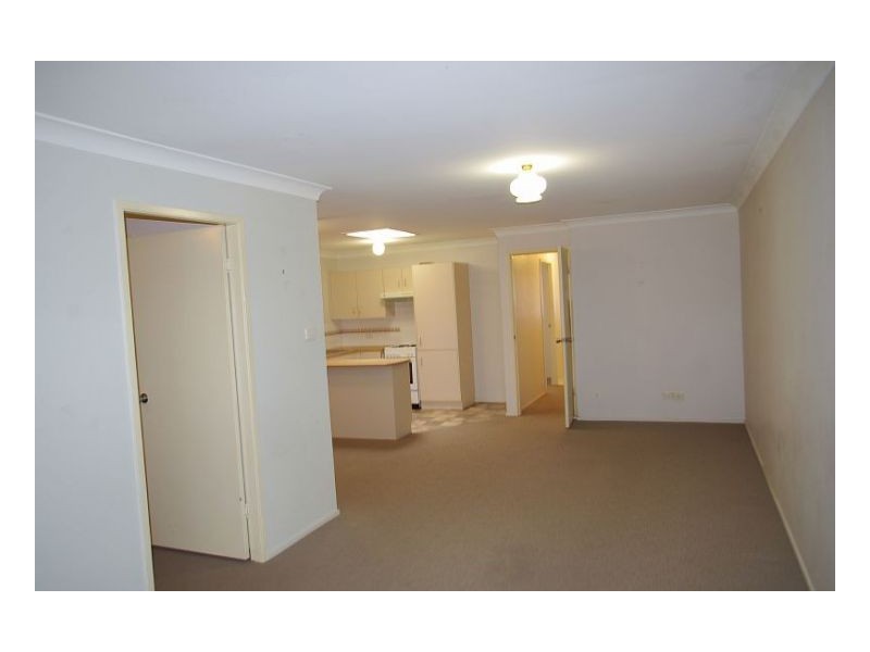 3/26 Old Bar Road, Old Bar NSW 2430