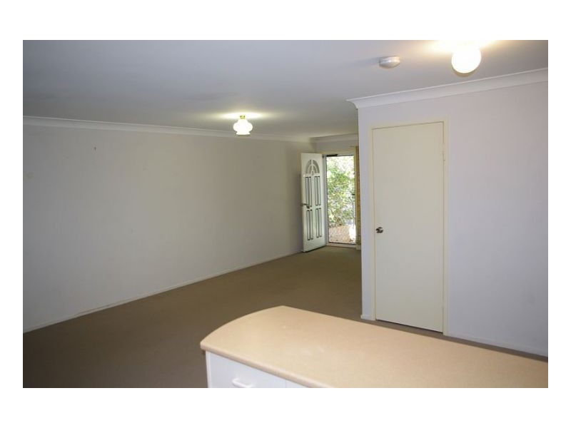 3/26 Old Bar Road, Old Bar NSW 2430