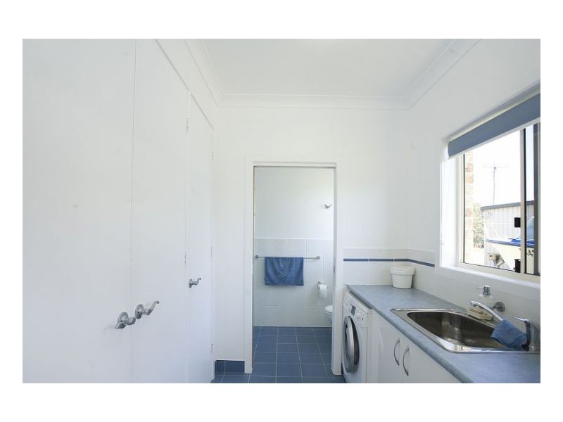 106 Beal Avenue, Mitchells Island NSW 2430