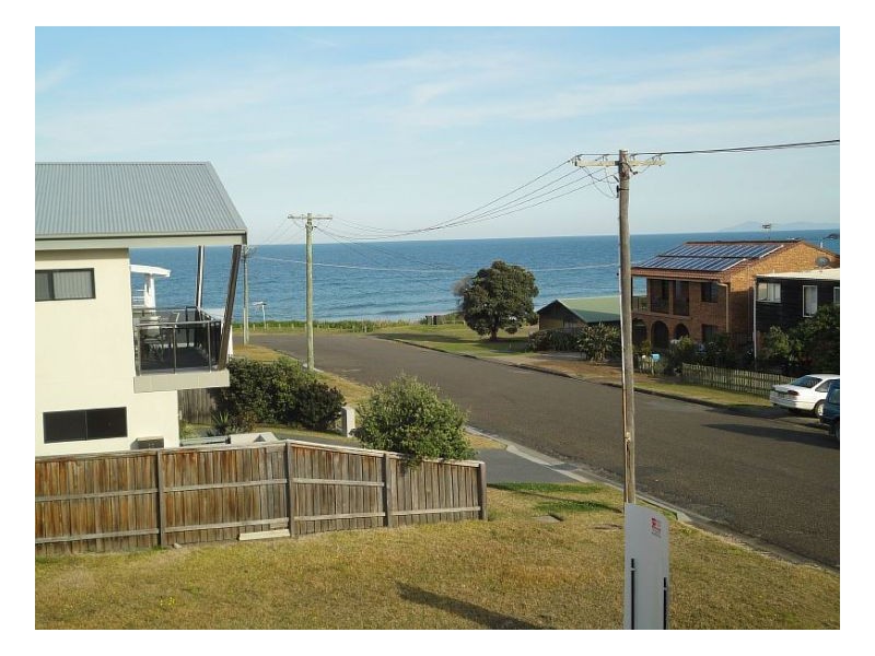 10 Ocean Drive, Wallabi Point NSW 2430