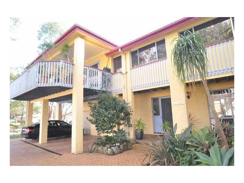 25 Old Bar Road, Old Bar NSW 2430