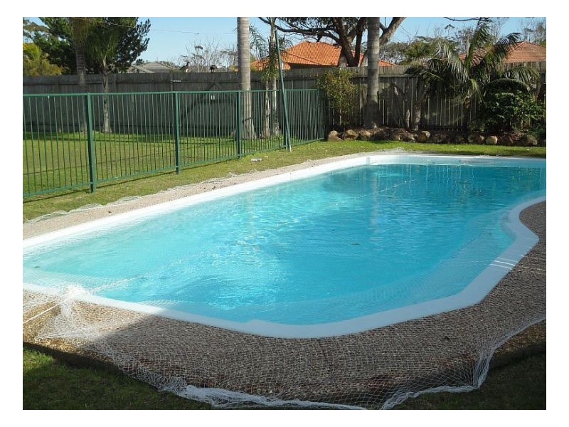 19 Pryor Cres, Old Bar NSW 2430