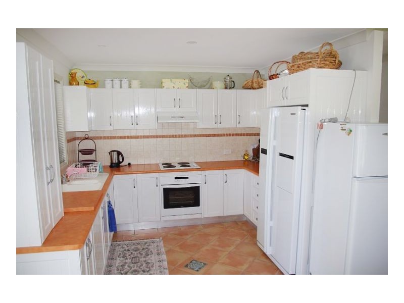 43 Waterman Street, Old Bar NSW 2430