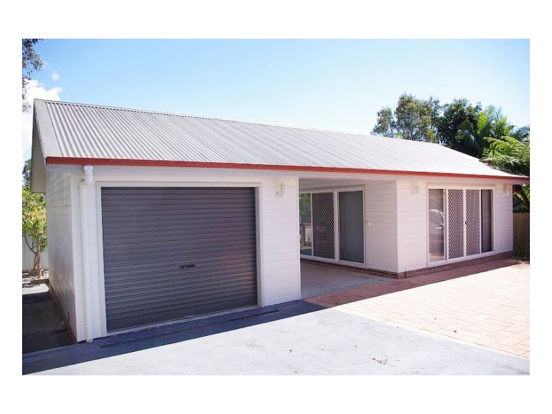 43 Waterman Street, Old Bar NSW 2430