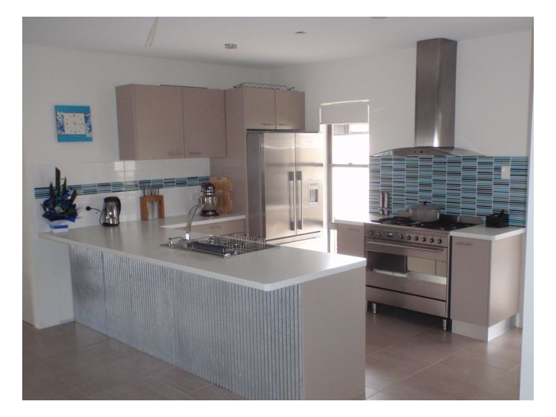 3 Hartlyn Dr, Wallabi Point NSW 2430