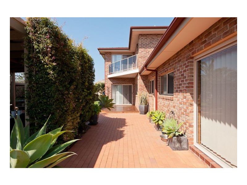 3 Kamala Close,, Old Bar NSW 2430