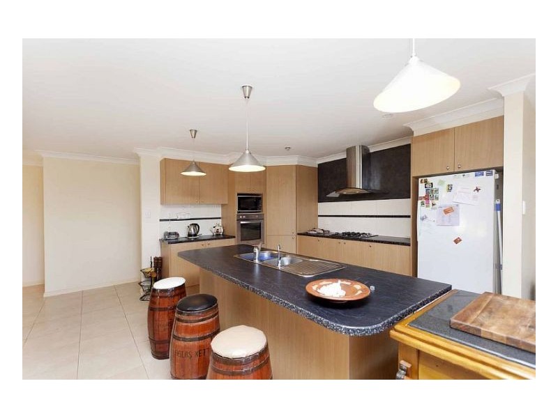 14 Rosier Place, Old Bar NSW 2430