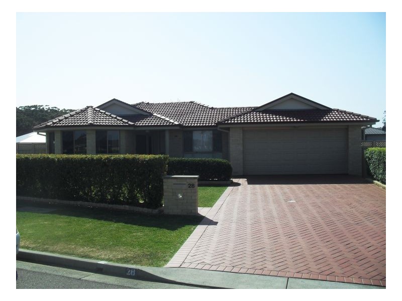 28 Bluehaven Drive, Old Bar NSW 2430
