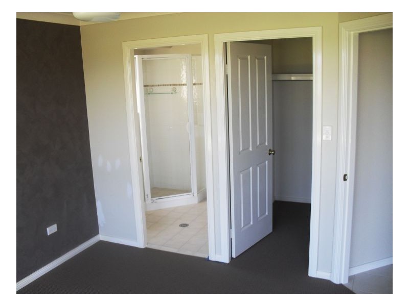 28 Bluehaven Drive, Old Bar NSW 2430