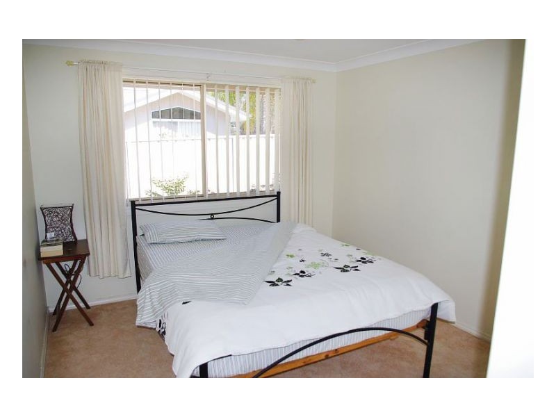 1/10 Connell Street, Old Bar NSW 2430