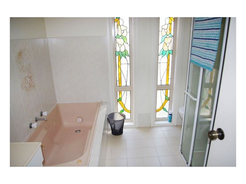 1/10 Connell Street, Old Bar NSW 2430