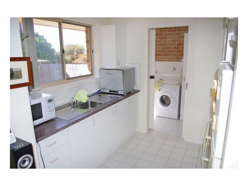 1/10 Connell Street, Old Bar NSW 2430