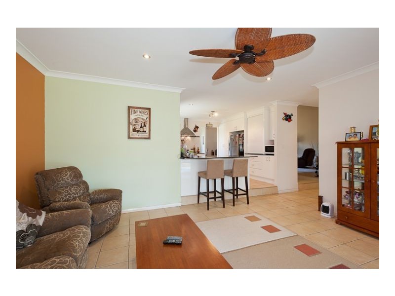 18 Ruby Drive, Taree NSW 2430