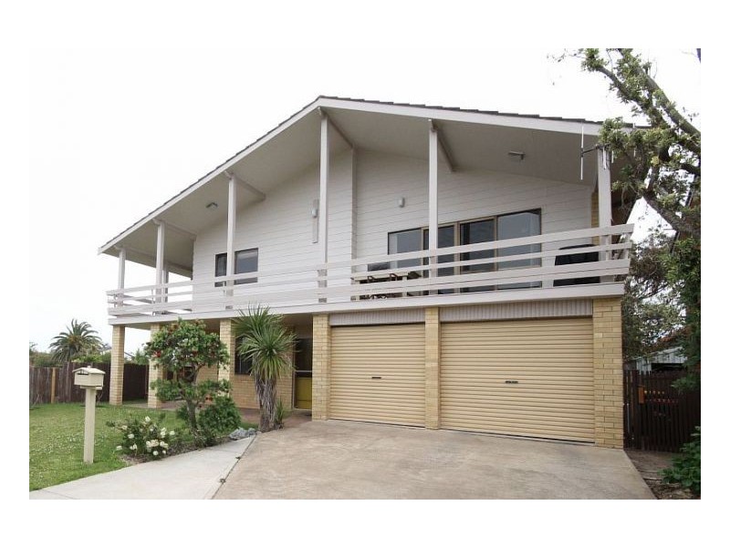 27 Ocean Drive, Wallabi Point NSW 2430