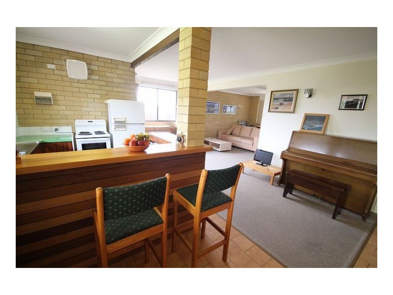 27 Ocean Drive, Wallabi Point NSW 2430