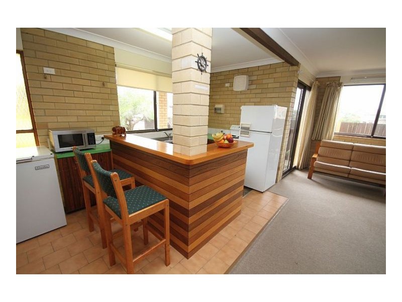 27 Ocean Drive, Wallabi Point NSW 2430