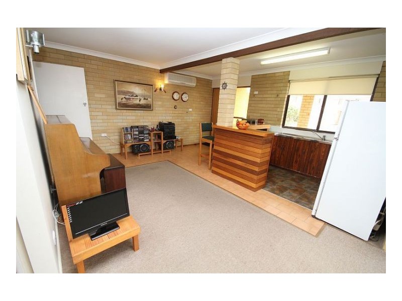 27 Ocean Drive, Wallabi Point NSW 2430