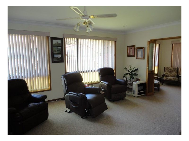 44 Smith Street, Old Bar NSW 2430