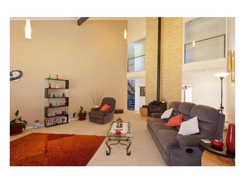 18 Ruby Drive, Taree NSW 2430