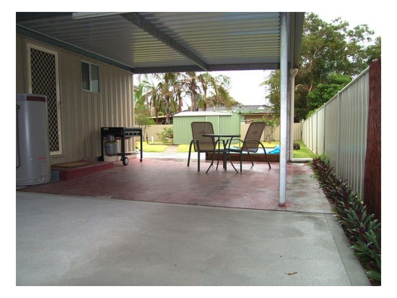 15 Tirriki Street, Old Bar NSW 2430