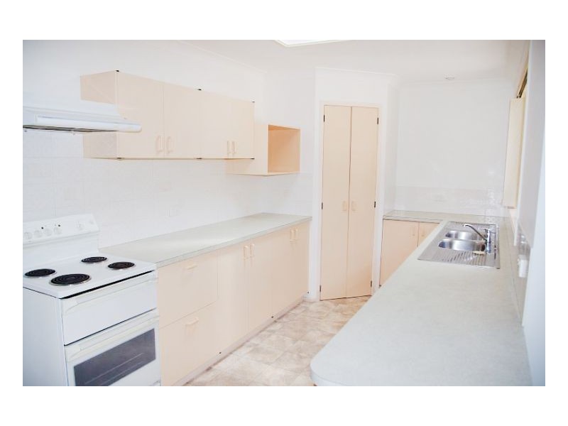 3 Joel Drive, Old Bar NSW 2430