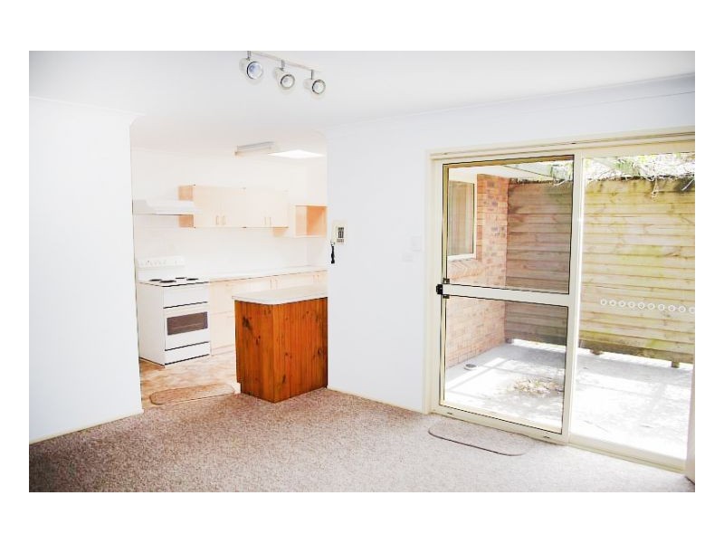 3 Joel Drive, Old Bar NSW 2430