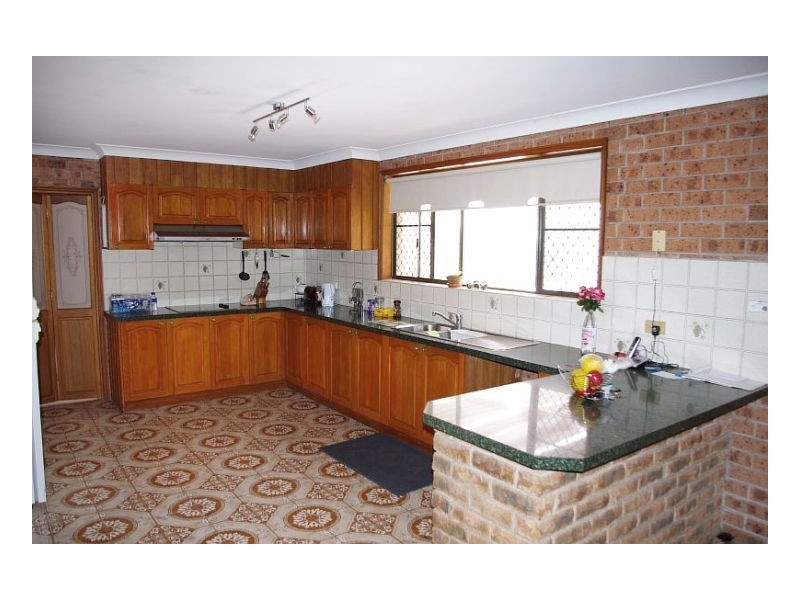 19 Bushland Drive, Taree NSW 2430