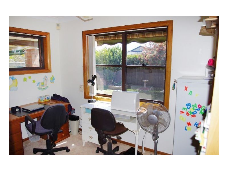15 Cross Street, Old Bar NSW 2430